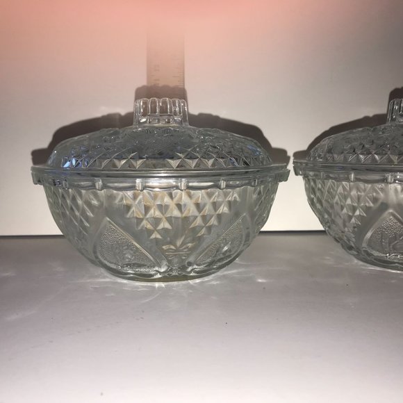 2 KIG Malaysia Hearts and Roses Fleur-de-lis Lidded Candy Nut Potpourri Dish Vin - Picture 2 of 8